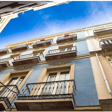 Sea & Wave Capitan Charming Duplex Apartment Малага Екстериор снимка